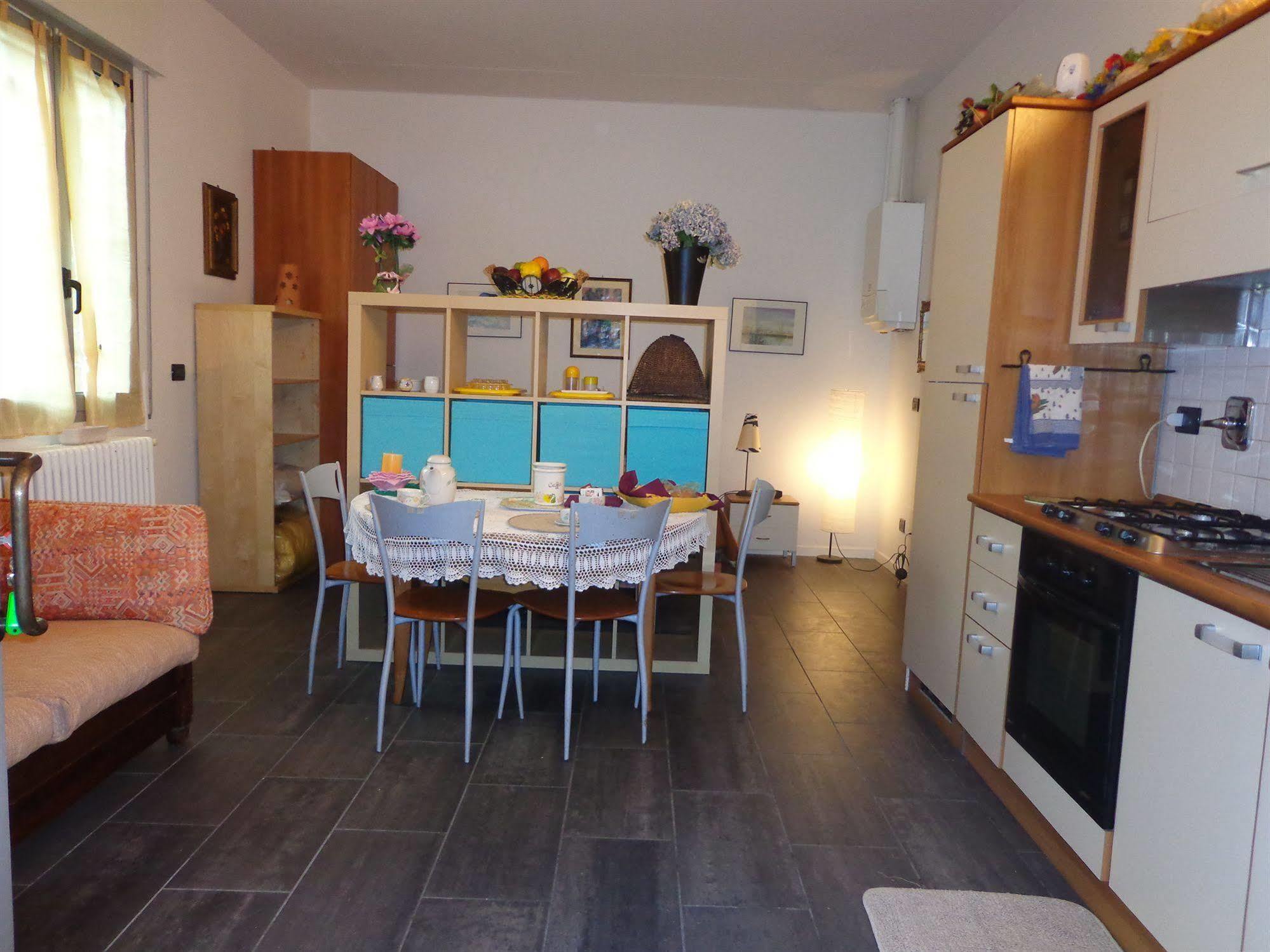 Casa Lory Apartment โบโลญญา ภายนอก รูปภาพ