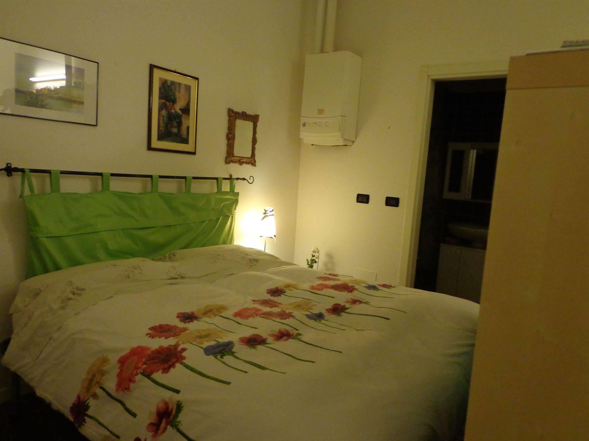 Casa Lory Apartment โบโลญญา ภายนอก รูปภาพ