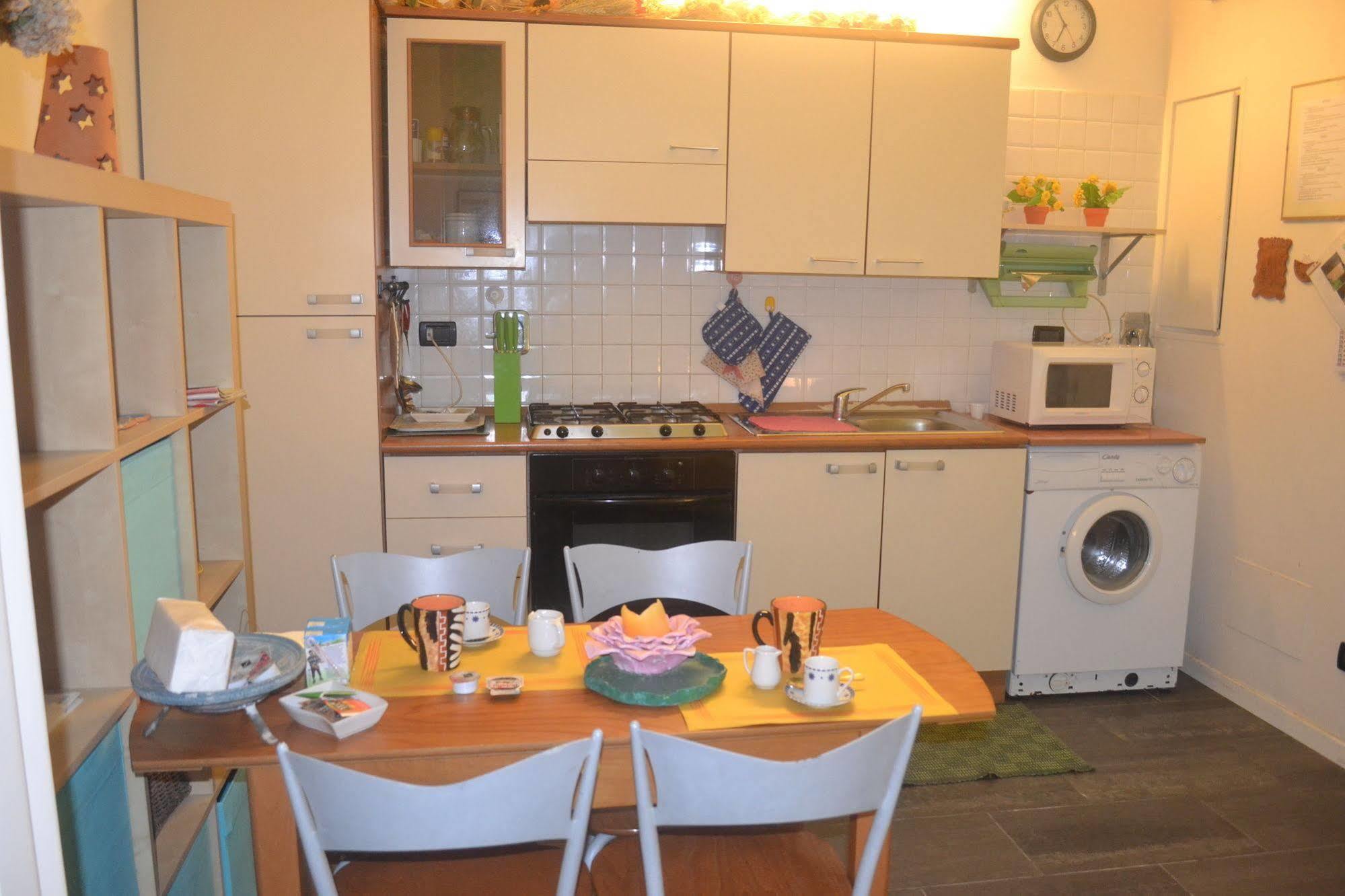Casa Lory Apartment โบโลญญา ภายนอก รูปภาพ